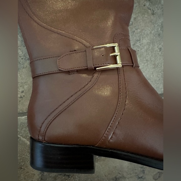 NIB TORY BURCH ADELINE RIDING BOOT 8 - Picture 9 of 16